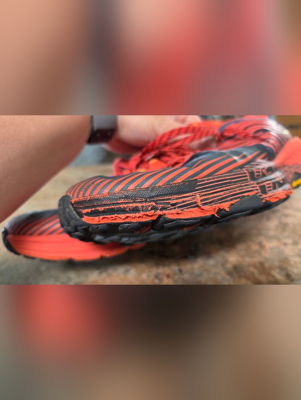 Hoka One One Speedgoat 4 trail running shoes Men's Size 10.5 - Picture 9 of 16